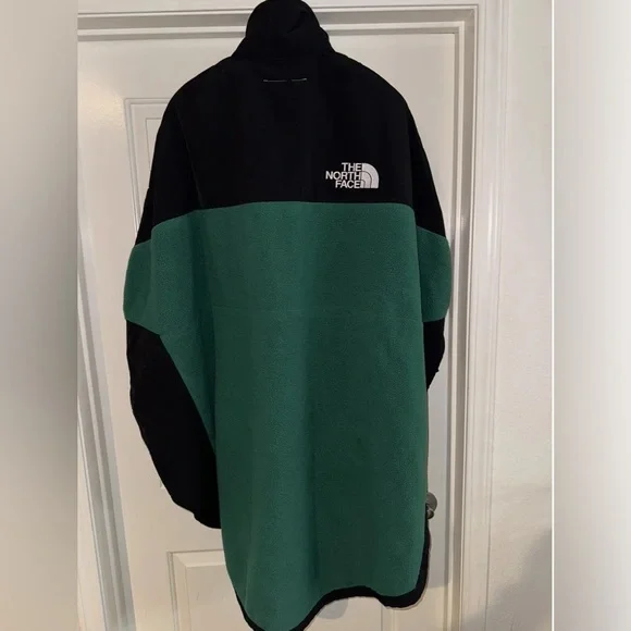 MM6 Maison Martin Margiela Black and Green Cape - NWT - Picture 3 of 7